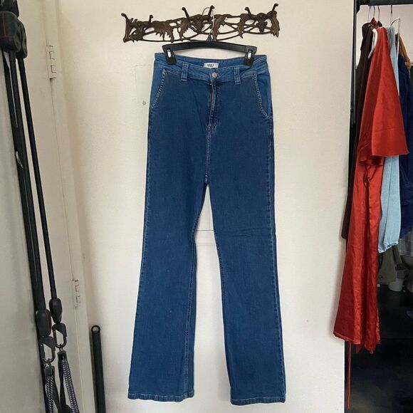 Bundle 3 for $50 | High waisted jeans 🦋 - Picture 1 of 4